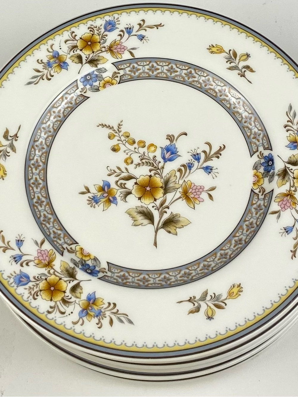 Mikasa Chippendale Bone China Dessert Plates  Set of 6